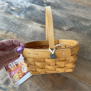 1999 Horizon of Hope basket